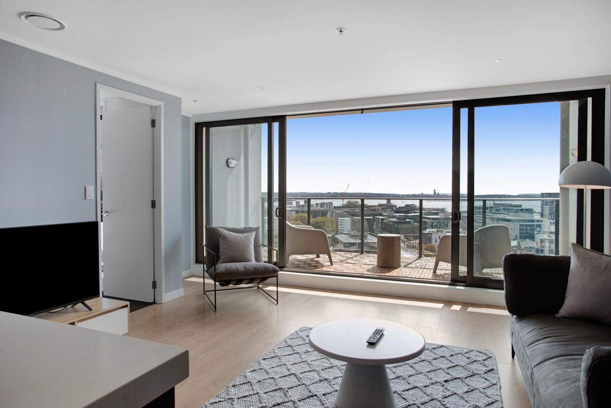 Skyline Serenade Apt With Skycity View And Parking Auckland Luaran gambar