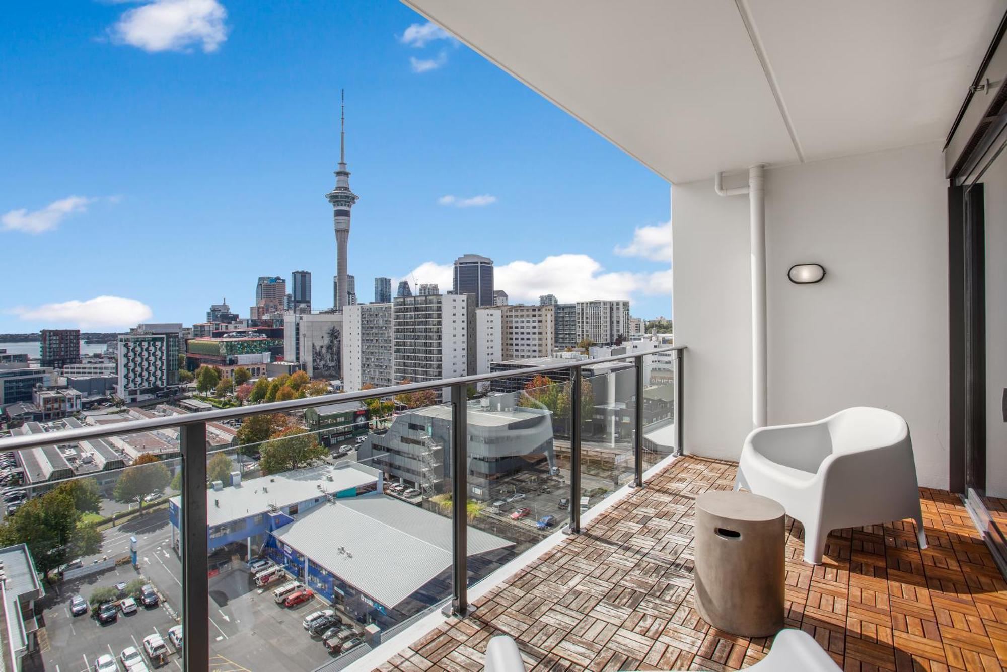 Skyline Serenade Apt With Skycity View And Parking Auckland Luaran gambar